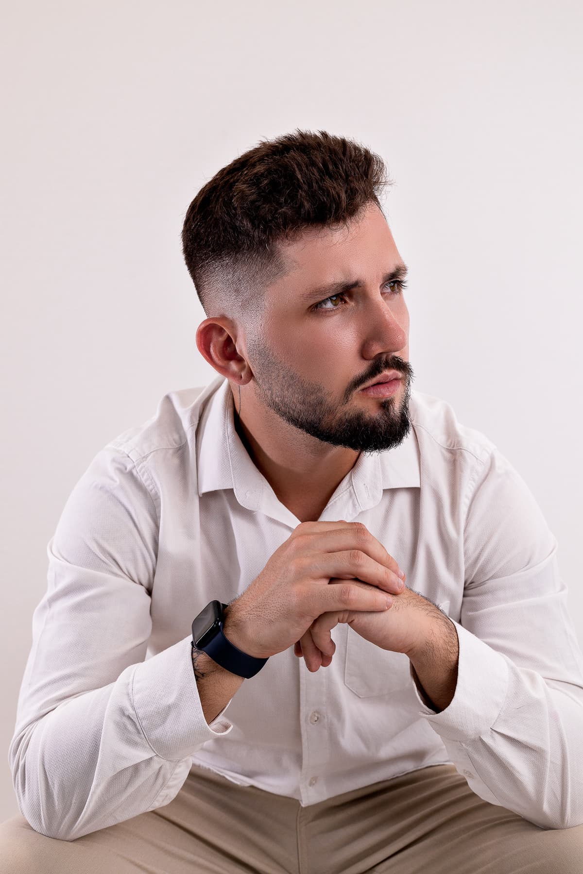 Diego — Founder e Full Stack Marketer  (INFP-T)